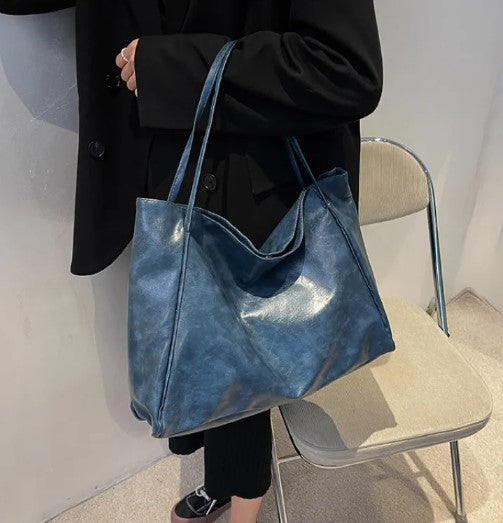 Bolso de hombro de cuero